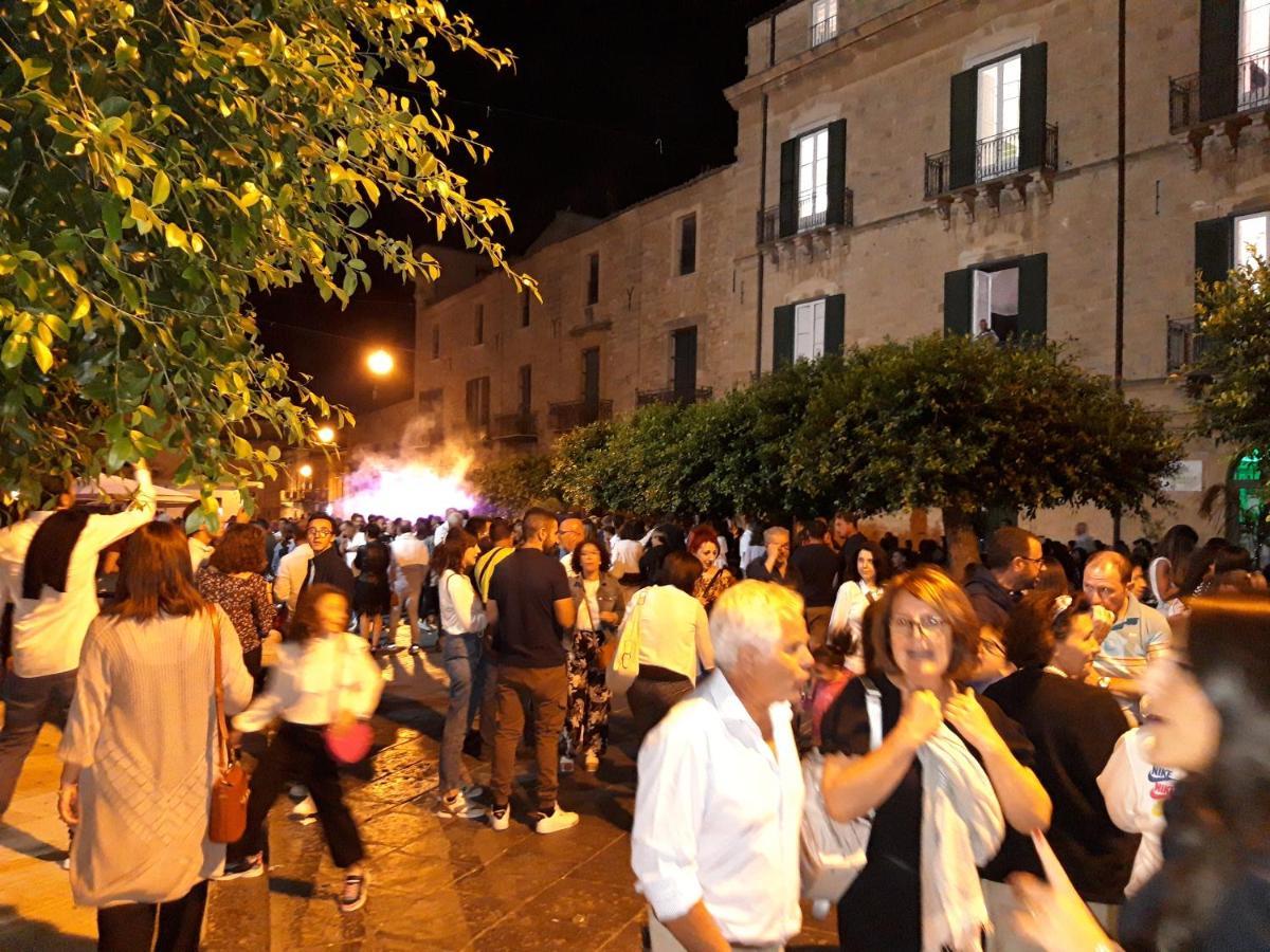 Casa Principe Umberto Apartment Mazzarino Bagian luar foto