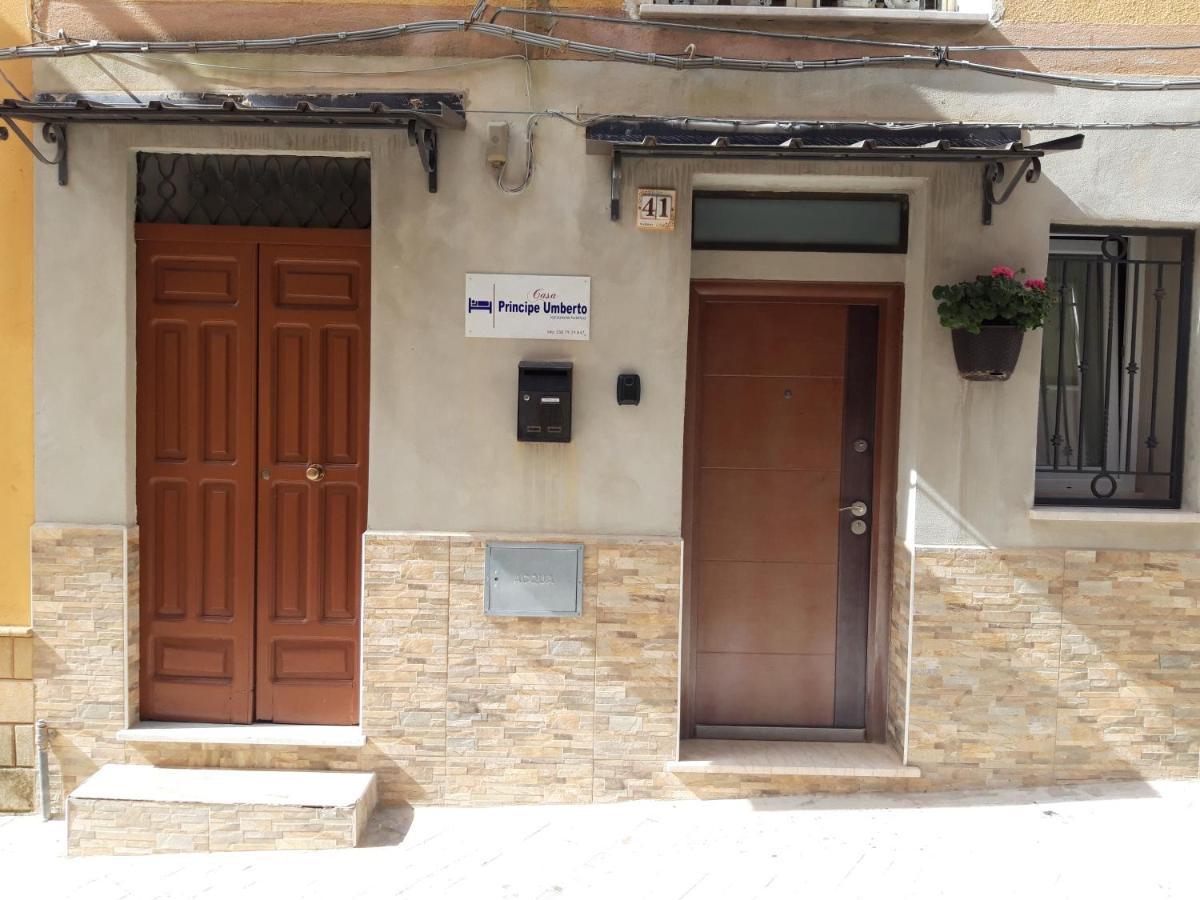 Casa Principe Umberto Apartment Mazzarino Bagian luar foto