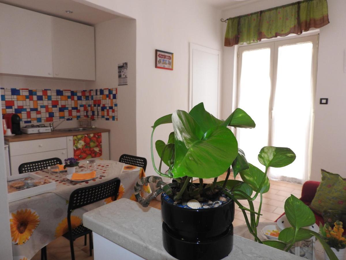 Casa Principe Umberto Apartment Mazzarino Bagian luar foto